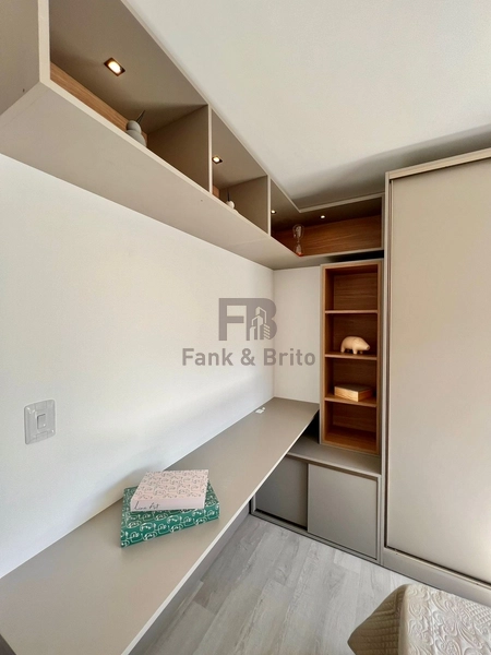 VENDE APARTAMENTO FINAMENTE MOBILIADO E DECORADO A DUAS QUADRAS DO MAR: 19ª foto da galeria de imagens do imóvel