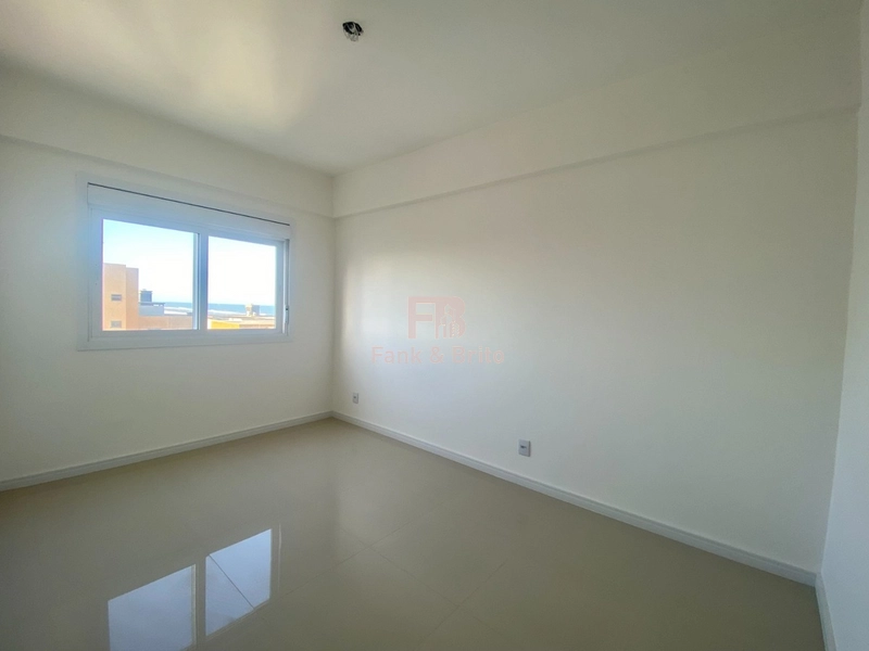 NUNCA HABITADO COM VISTA MAR: 12ª foto da galeria de imagens do imóvel