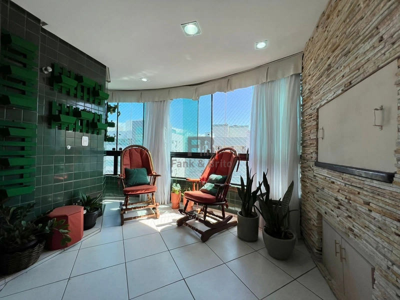 VENDO APARTAMENTO AMPLO, NA AV. UBIRAJARA, VISTA DEFINIDA PRAIA E MAR: 10ª foto da galeria de imagens do imóvel