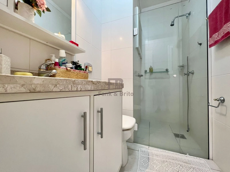 VENDO APARTAMENTO AMPLO, NA AV. UBIRAJARA, VISTA DEFINIDA PRAIA E MAR: 17ª foto da galeria de imagens do imóvel