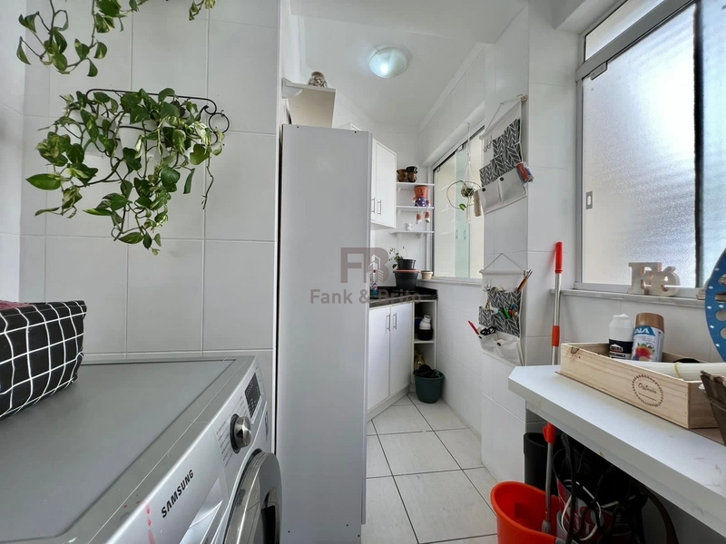 VENDO APARTAMENTO AMPLO, NA AV. UBIRAJARA, VISTA DEFINIDA PRAIA E MAR: 9ª foto da galeria de imagens do imóvel