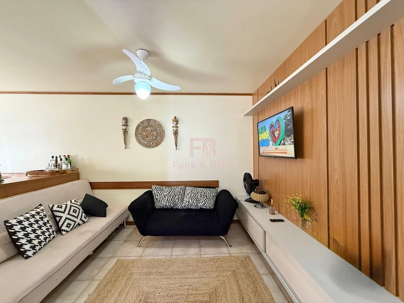 Apartamento à poucos metros da praça e mar!: 3ª foto da galeria de imagens do imóvel