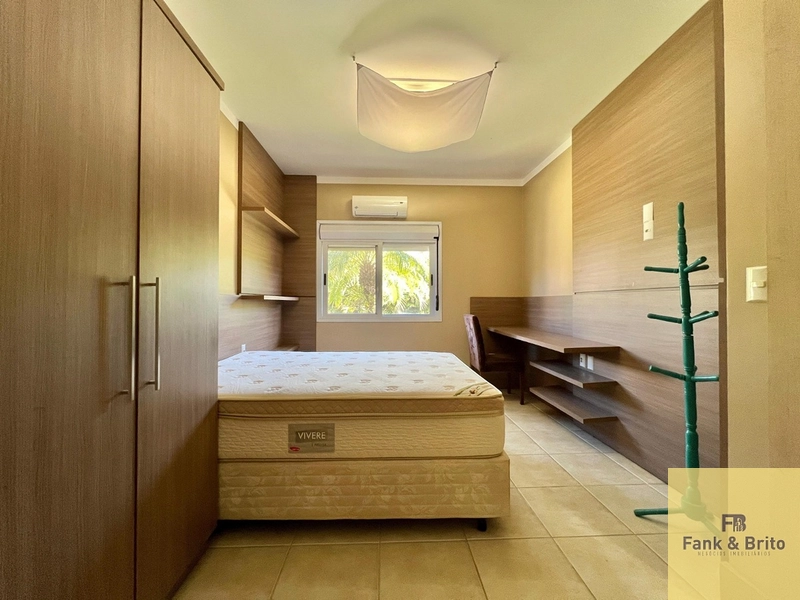 SOBRADO COM SALÃO DE FESTAS.: 21ª foto da galeria de imagens do imóvel