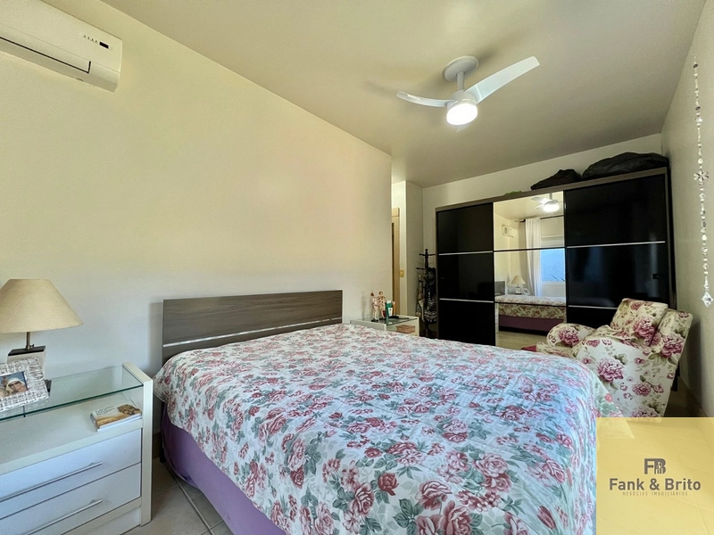 SOBRADO COM SALÃO DE FESTAS.: 22ª foto da galeria de imagens do imóvel