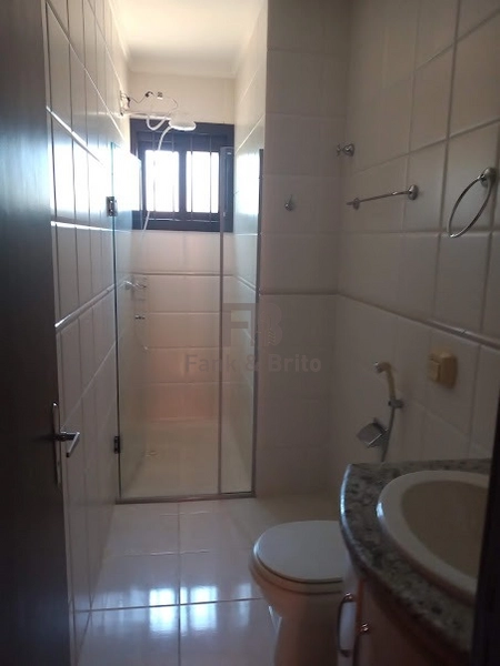 SOBRADO COM PISCINA NA ZONA NOVA: 6ª foto da galeria de imagens do imóvel