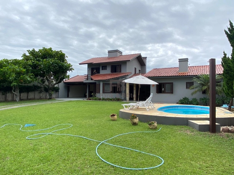 SOBRADO COM PISCINA NA ZONA NOVA: 20ª foto da galeria de imagens do imóvel