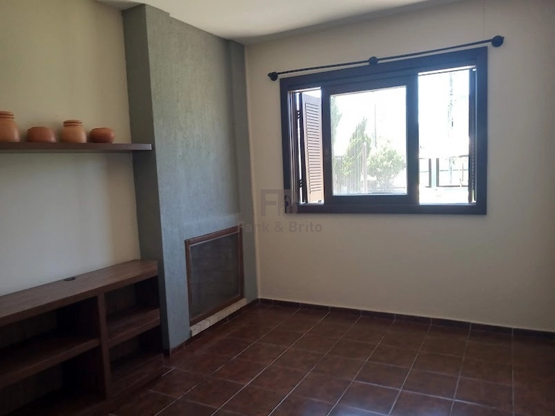 SOBRADO COM PISCINA NA ZONA NOVA: 4ª foto da galeria de imagens do imóvel