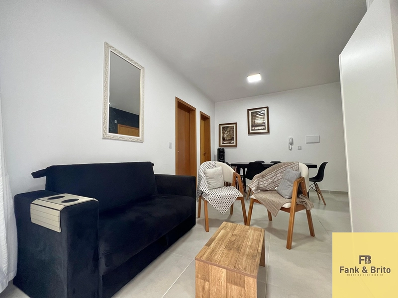 APARTAMENTO A VENDA DE 1 DORMITÓRIO A UMA QUADRA DO MAR.: 1ª foto da galeria de imagens do imóvel