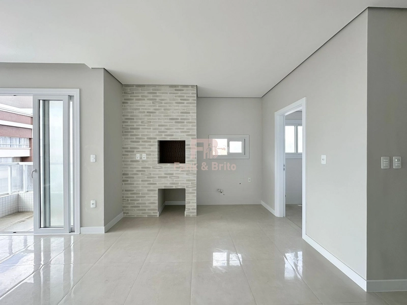 APARTAMENTO NOVO A VENDA A UMA QUADRA DO MAR.: 8ª foto da galeria de imagens do imóvel