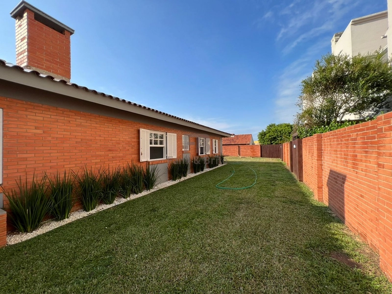 CASA A VENDA PRÓXIMO DO MAR EM XANGRI-LÁ: 2ª foto da galeria de imagens do imóvel