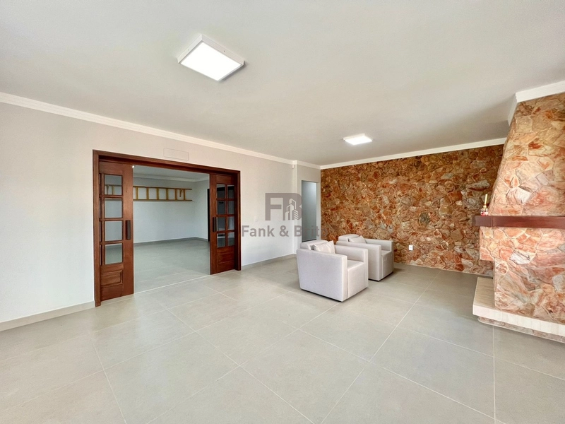 CASA A VENDA PRÓXIMO DO MAR EM XANGRI-LÁ: 4ª foto da galeria de imagens do imóvel