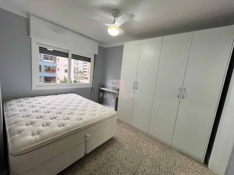 APARTAMENTO DE FRENTE NA PRAÇA ISRAELITA EM CAPÃO DA CANOA: 11ª foto da galeria de imagens do imóvel