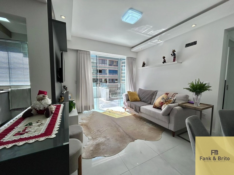 Mobiliado e decorado com terraço.: 2ª foto da galeria de imagens do imóvel