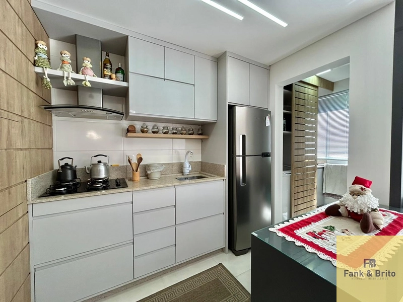 Mobiliado e decorado com terraço.: 9ª foto da galeria de imagens do imóvel