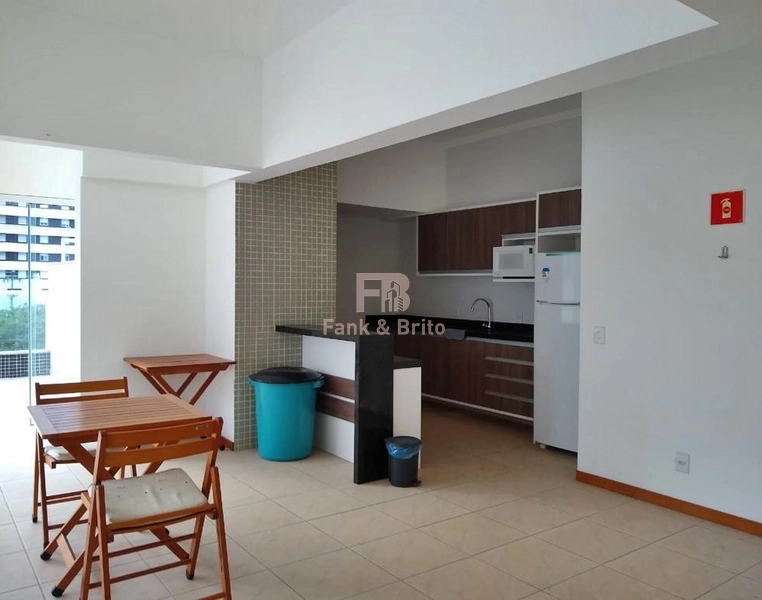 VENDE APARTAMENTO MOBILIADO PRONTO PARA MORAR AOS PÉS DA PRAÇA: 10ª foto da galeria de imagens do imóvel