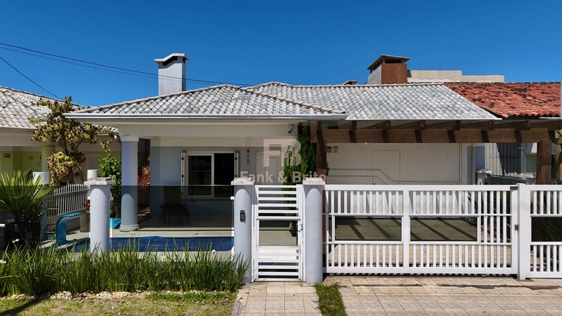 CASA TÉRREA PRONTA PARA USO.: 1ª foto da galeria de imagens do imóvel