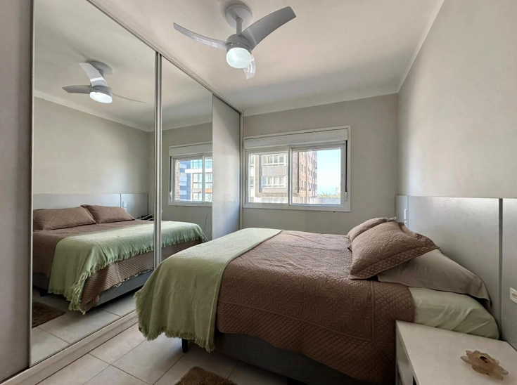 Viva em um apto com espaço de casa, a poucos passos do mar: 14ª foto da galeria de imagens do imóvel