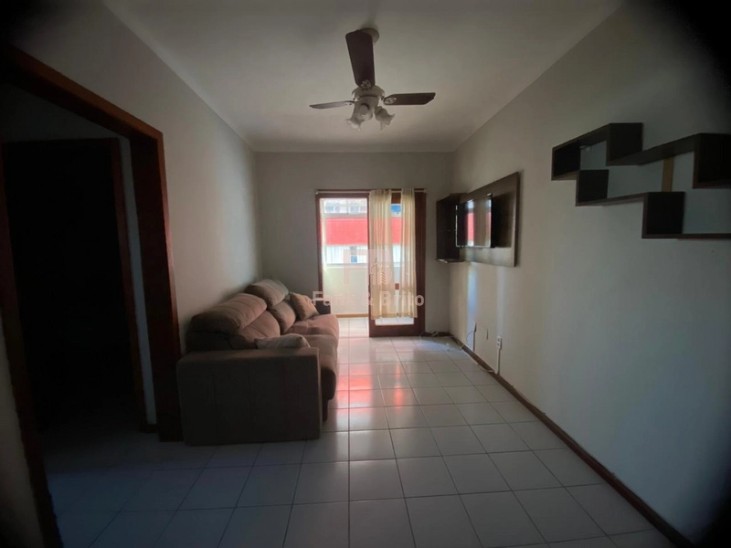 NO CENTRO DE CAPÃO, AO LADO DA PRAÇA MINI GOLF.: 4ª foto da galeria de imagens do imóvel