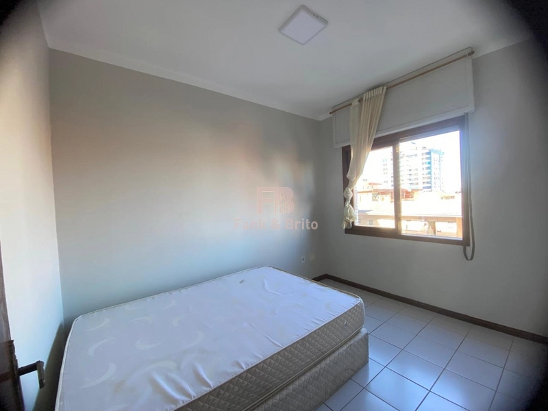 NO CENTRO DE CAPÃO, AO LADO DA PRAÇA MINI GOLF.: 8ª foto da galeria de imagens do imóvel