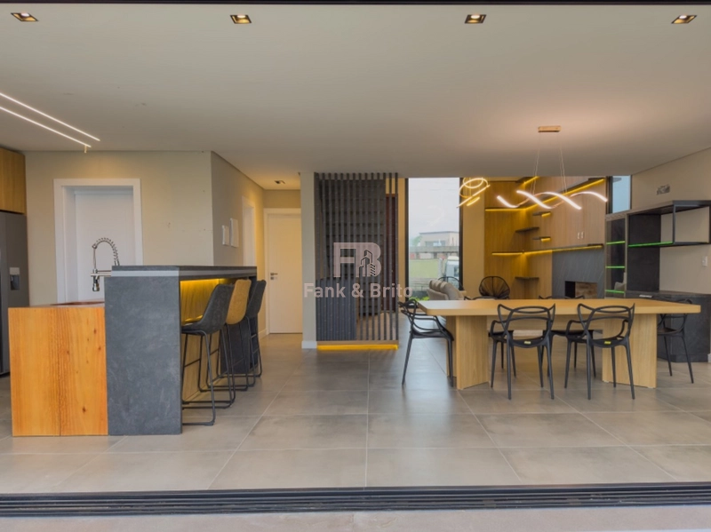 CASA EM CONDOMÍNIO: 12ª foto da galeria de imagens do imóvel