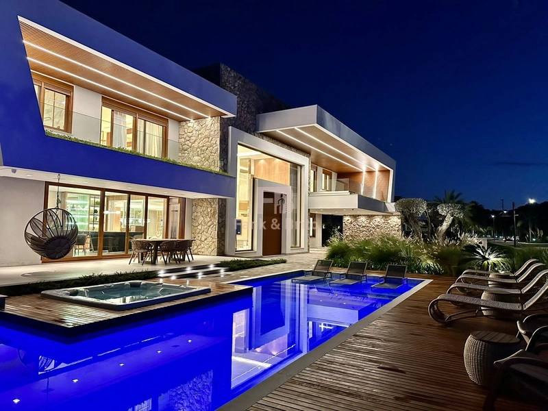 ÚNICA MANSÃO NO MELHOR E MAIOR CONDOMÍNIO NÁUTICO DO LITORAL: 86ª foto da galeria de imagens do imóvel