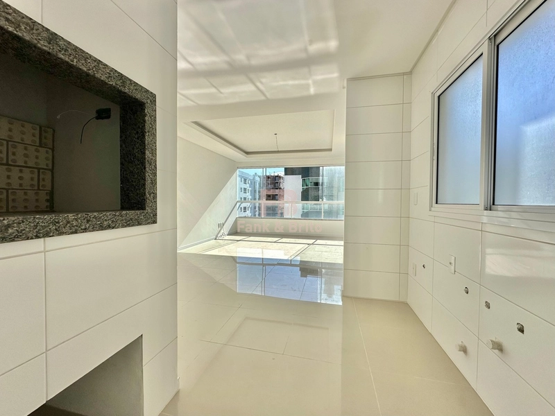 APARTAMENTO DE 3 DORMITÓRIOS A VENDA NA ZONA NOVA DE CAPÃO: 7ª foto da galeria de imagens do imóvel