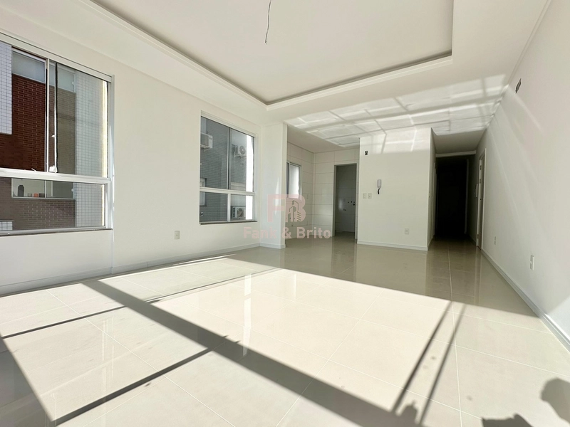 APARTAMENTO DE 3 DORMITÓRIOS A VENDA NA ZONA NOVA DE CAPÃO: 5ª foto da galeria de imagens do imóvel