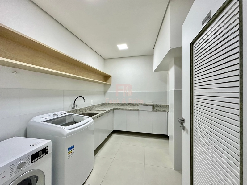 APARTAMENTO A VENDA JUNTO DA AVENIDA DA SANTINHA!: 28ª foto da galeria de imagens do imóvel