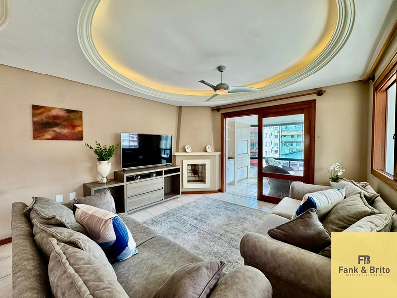 Apartamento amplo com vista para o mar!: 5ª foto da galeria de imagens do imóvel