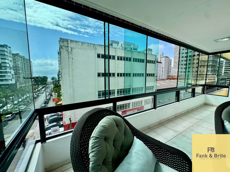 Apartamento amplo com vista para o mar!: 11ª foto da galeria de imagens do imóvel