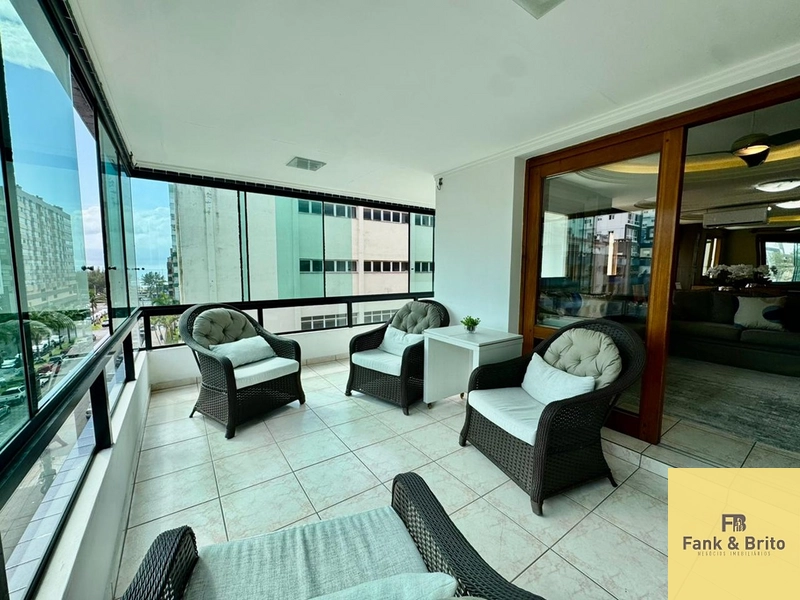 Apartamento amplo com vista para o mar!: 10ª foto da galeria de imagens do imóvel