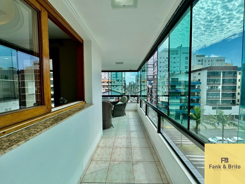 Apartamento amplo com vista para o mar!: 14ª foto da galeria de imagens do imóvel