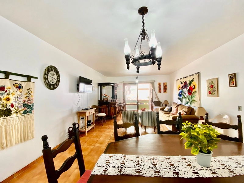 Sacada de frente no coração de Capão da Canoa.: 5ª foto da galeria de imagens do imóvel