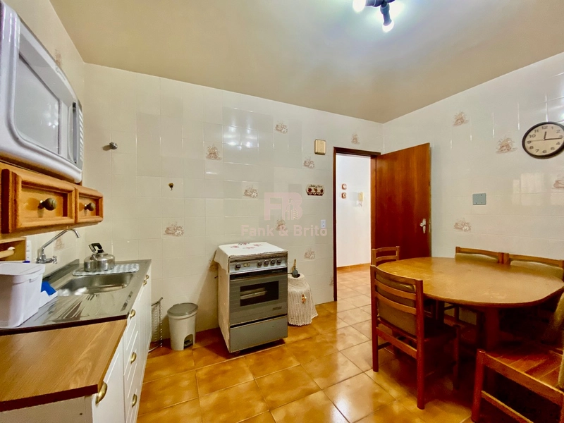 Sacada de frente no coração de Capão da Canoa.: 14ª foto da galeria de imagens do imóvel