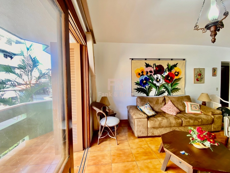 Sacada de frente no coração de Capão da Canoa.: 16ª foto da galeria de imagens do imóvel