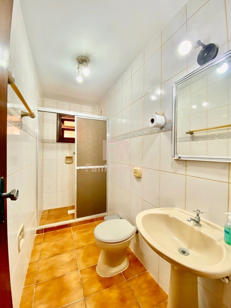 Sacada de frente no coração de Capão da Canoa.: 26ª foto da galeria de imagens do imóvel