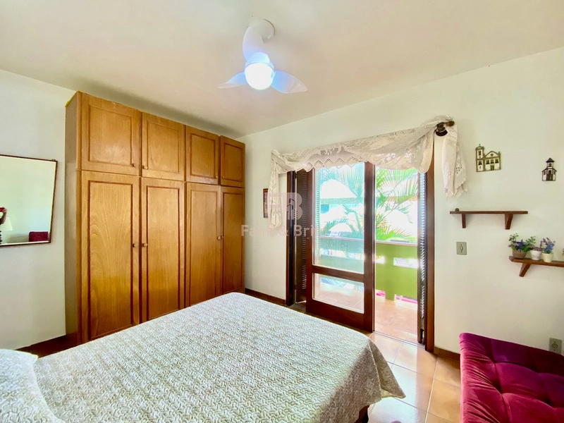 Sacada de frente no coração de Capão da Canoa.: 30ª foto da galeria de imagens do imóvel