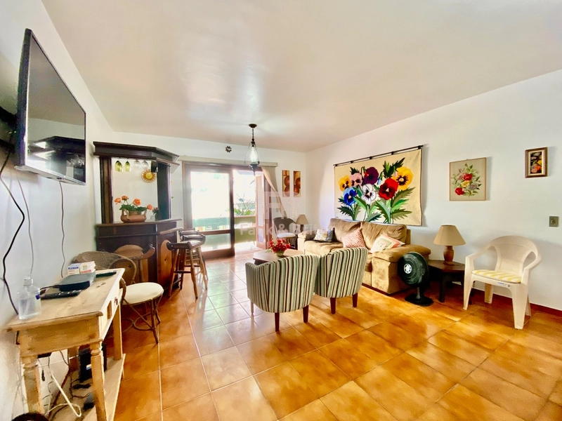 Sacada de frente no coração de Capão da Canoa.: 4ª foto da galeria de imagens do imóvel