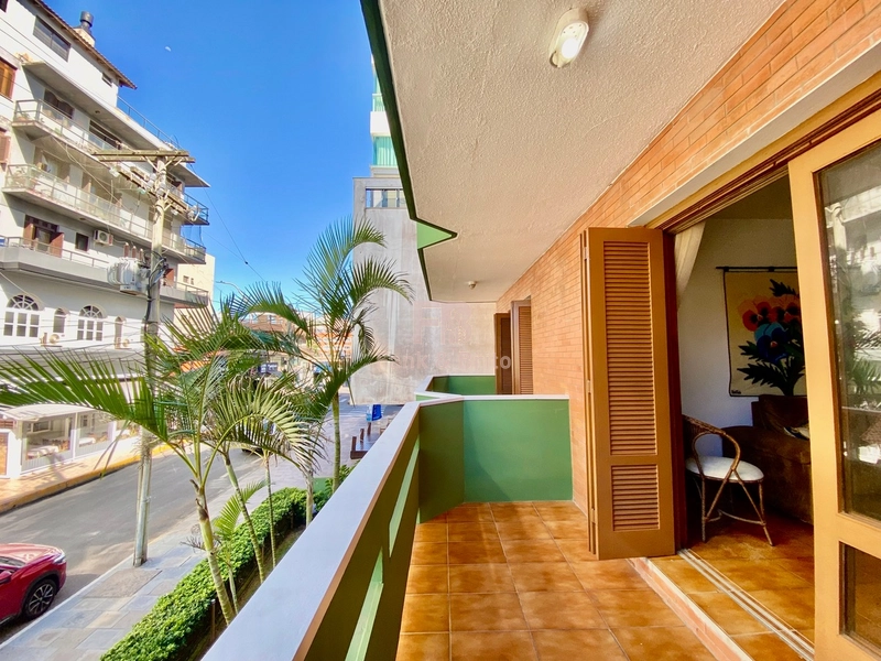 Sacada de frente no coração de Capão da Canoa.: 9ª foto da galeria de imagens do imóvel