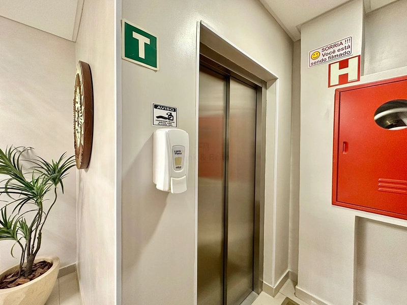 BAIRRO NAVEGANTES, 1 QUADRA DO MAR, APARTAMENTO 1 DORMITÓRIO COM BOX: 12ª foto da galeria de imagens do imóvel