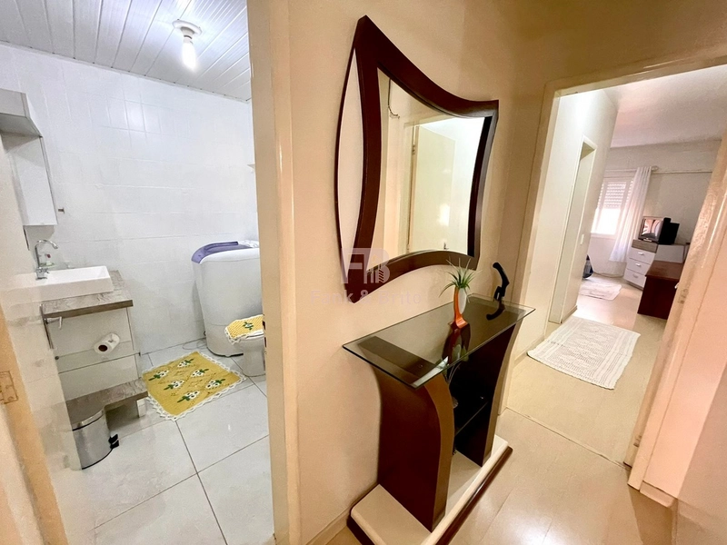 Dois dormitórios a uma quadra do mar: 14ª foto da galeria de imagens do imóvel