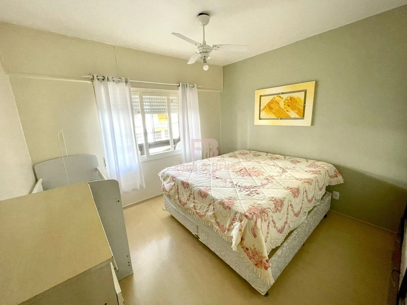 Dois dormitórios a uma quadra do mar: 18ª foto da galeria de imagens do imóvel