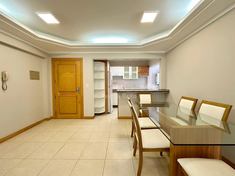 NOVIDADE: 02 DORMITÓRIOS APENAS DUAS QUADRAS DO MAR.: 3ª foto da galeria de imagens do imóvel