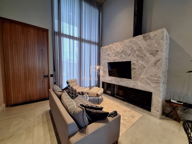 Excelente casa térrea com alto padrão construtivo e  acabamentos: 4ª foto da galeria de imagens do imóvel