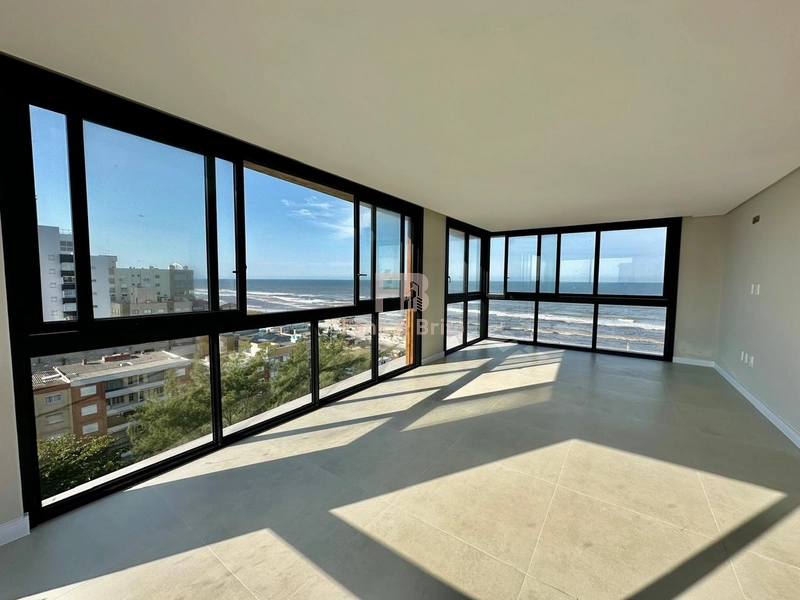 Apartamento 3 suítes com vista liberada para praça e mar!: 3ª foto da galeria de imagens do imóvel