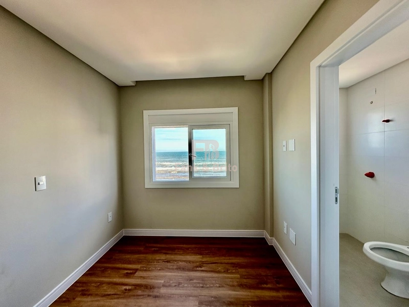 Apartamento 3 suítes com vista liberada para praça e mar!: 13ª foto da galeria de imagens do imóvel