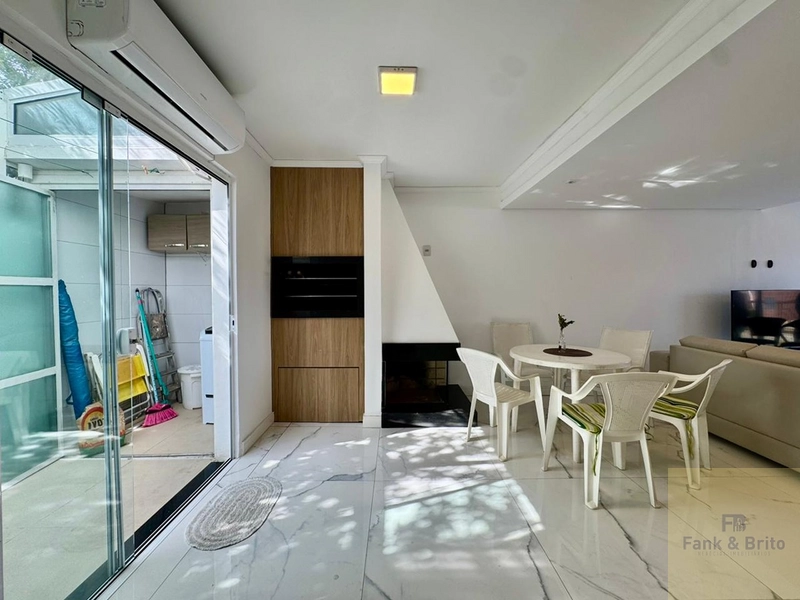 Sobrado a venda em Xangri lá: 12ª foto da galeria de imagens do imóvel