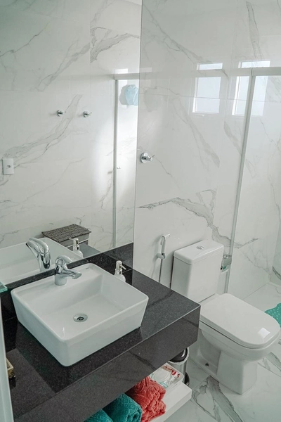 🏡 Sobrado Beira Lago – Condomínio Sense | Atlântida: 17ª foto da galeria de imagens do imóvel