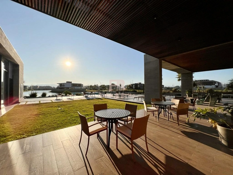 🏡 Sobrado Beira Lago – Condomínio Sense | Atlântida: 40ª foto da galeria de imagens do imóvel