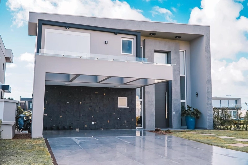 🏡 Sobrado Beira Lago – Condomínio Sense | Atlântida: 2ª foto da galeria de imagens do imóvel